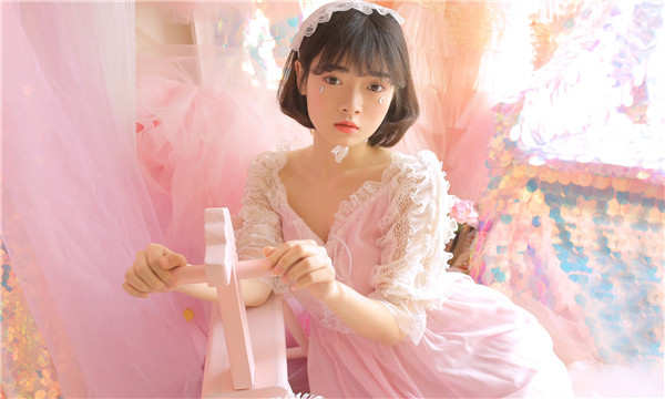 阜宁供卵试管代怀生子多少钱？这一直是很多不孕不育家庭关注的话题。在中国，不孕不育的发生率越来越高，根据《中国不孕不育现状调研报告》显示，育龄夫妇的不孕不育率从20年前的3%增长至现在的12.5%-18.2%，患者人数高达6000万以上。在这样的背景下，许多家庭通过供卵试管来实现自己的生育梦想。那么，供卵试管代怀生子的费用到底是多少呢？